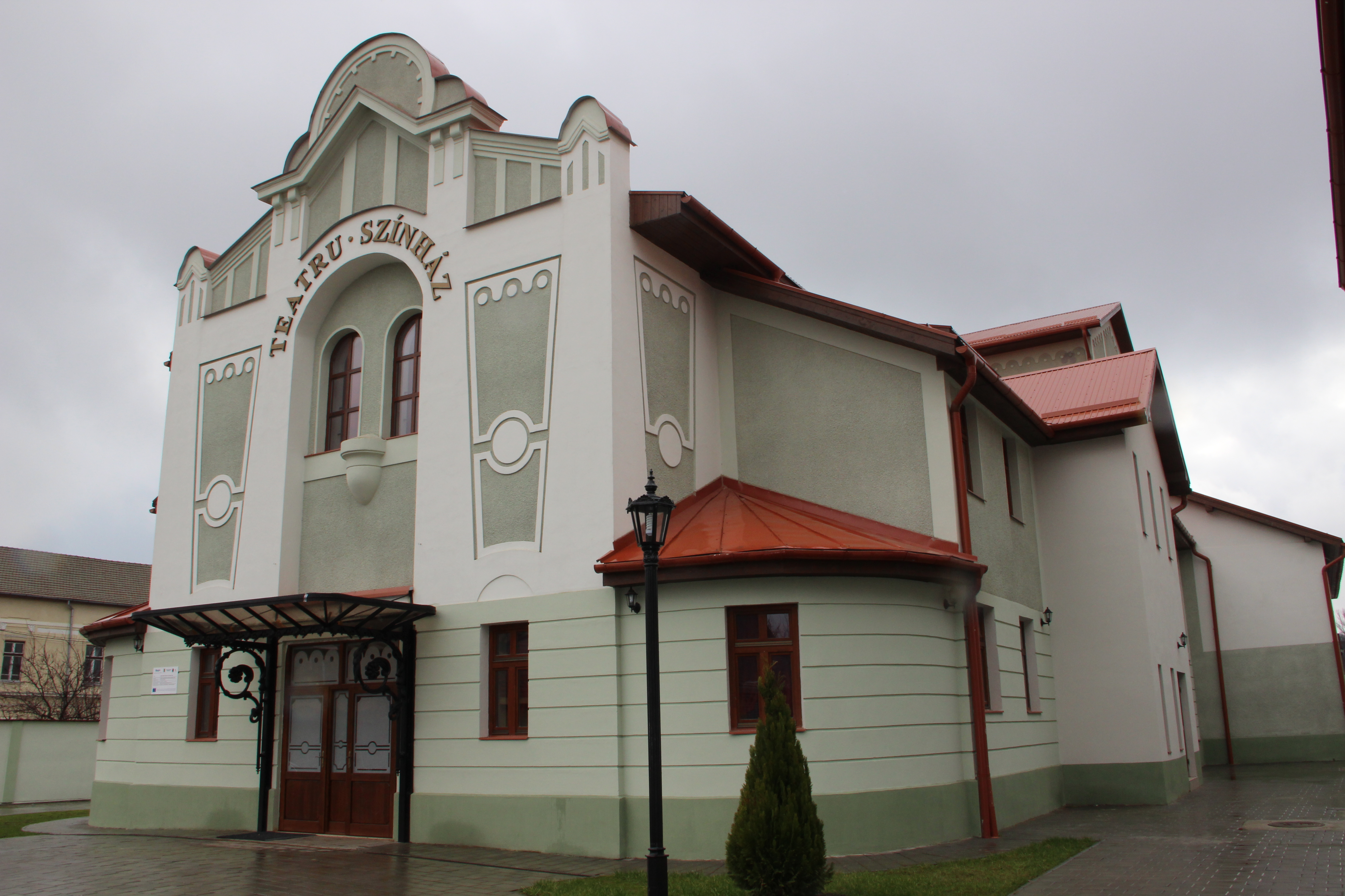 Teatrul din Carei, DESCHIS în această lună! Teatrul din Satu Mare, în cel mai fericit caz în MAI  FOTO