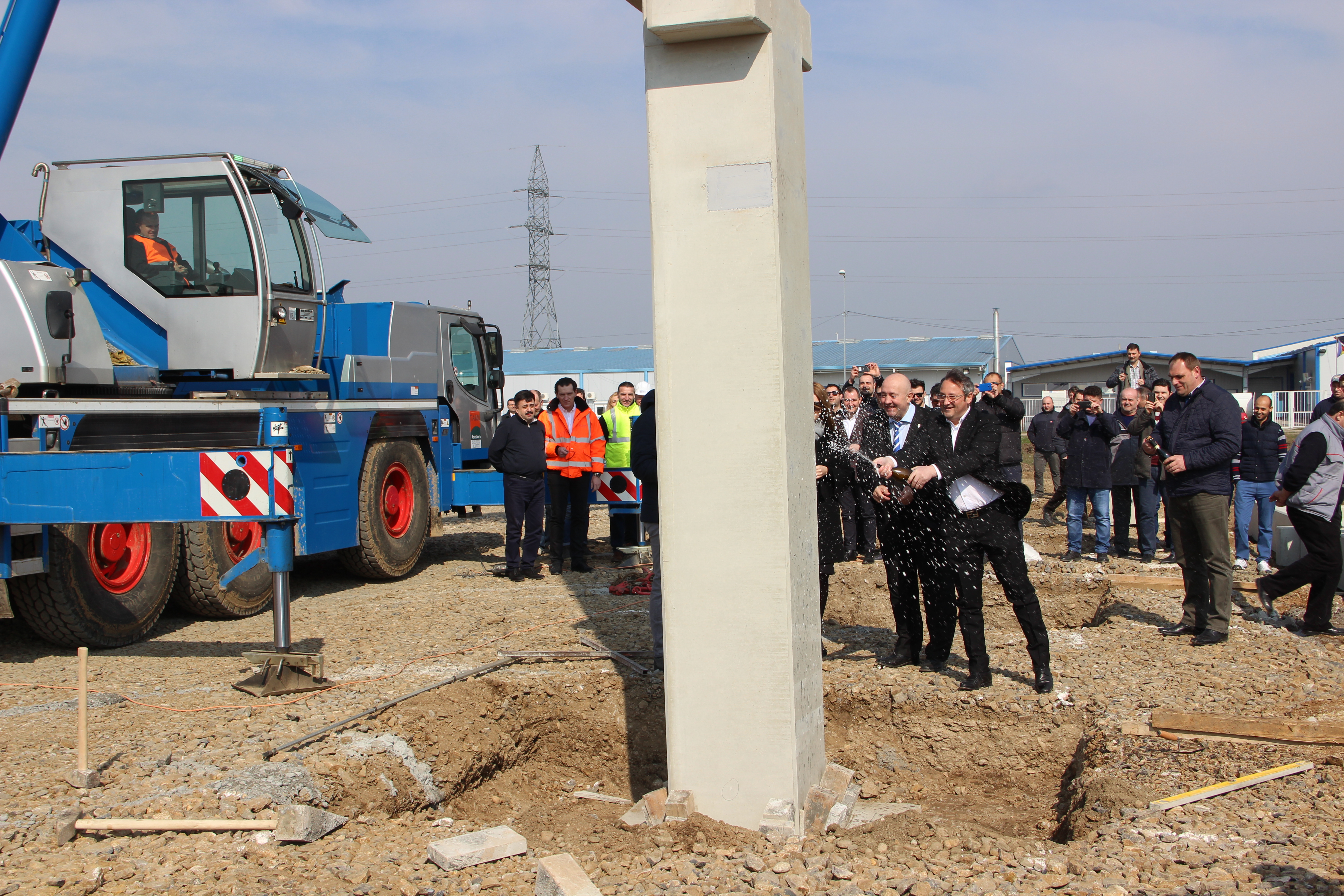 Circa 20 de milioane de euro INVESTEȘTE GP Sofa la Satu Mare. Vor fi sute de NOI locuri de MUNCĂ FOTO si VIDEO