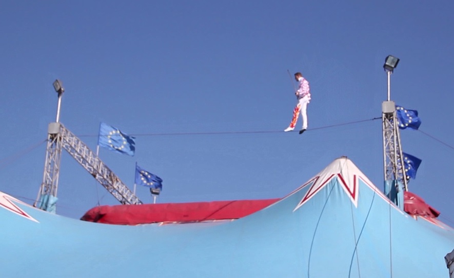 Super ACROBAȚIE la Satu Mare, executată în PREMIERĂ NAȚIONALĂ VIDEO de EXCEPȚIE