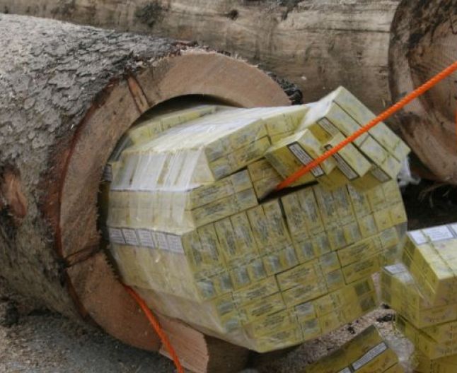 TOPUL celor mai FENOMENALE metode ale CONTRABANDIȘTILOR. Imagini FOTO și VIDEO de EXCEPȚIE