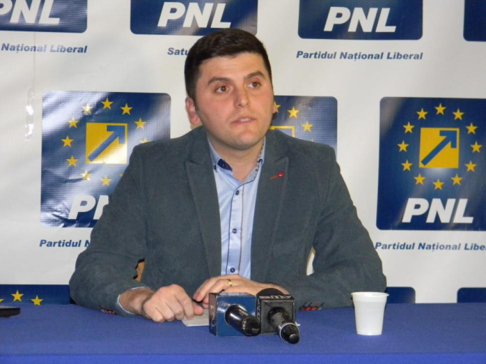 Adrian Cozma nu a putut fi mazilit din PNL. A câștigat libertatea de opinie