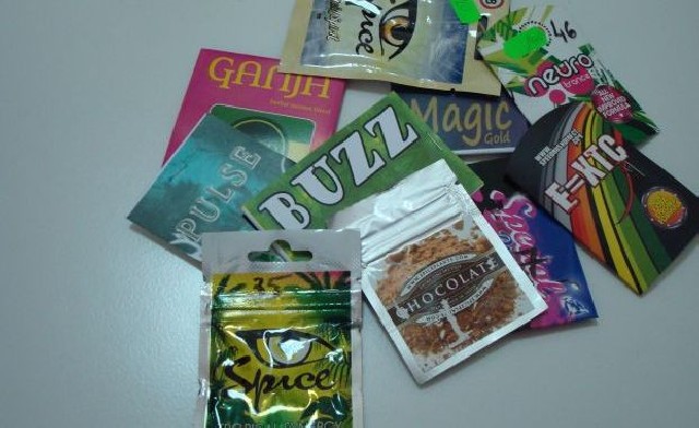 Droguri la LIBER pe internet pentru sătmăreni. Ce fac autoritățile?!