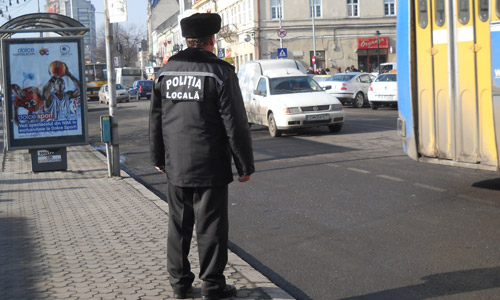 Poliţia LOCALĂ sau Poliţia RUTIERĂ?! Mai mult de JUMĂTATE din AMENZILE poliţiştilor locali sunt de CIRCULAŢE