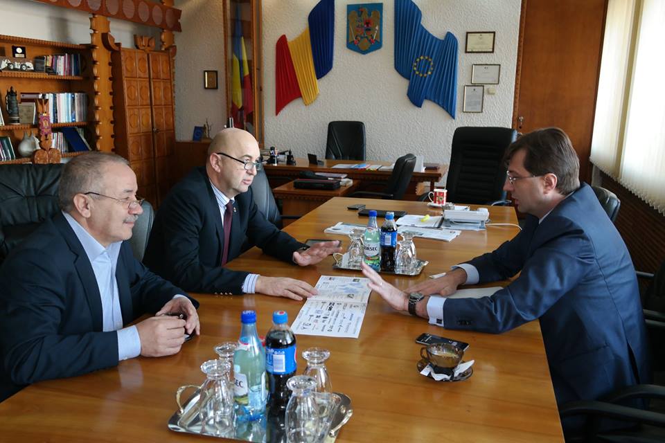 Reprezentanții INVESTITORULUI de la Medieșu Aurit, la întâlnire cu autoritățile. Va fi dezvoltat un proiect de 50 de milioane euro