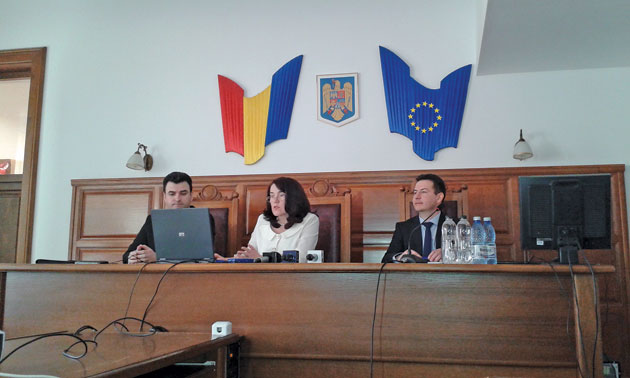 Judecătorii sătmăreni REACȚIONEAZĂ. Nu îi consideră AVOCAȚI pe cei ce vor să PROTESTEZE în fața Tribunalului