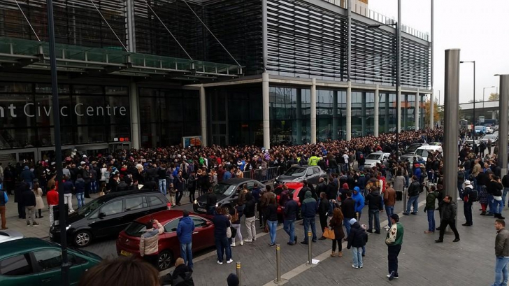 În SFÂRȘIT! Românii din DIASPORA vor putea VOTA. Fără să fie UMILIȚI