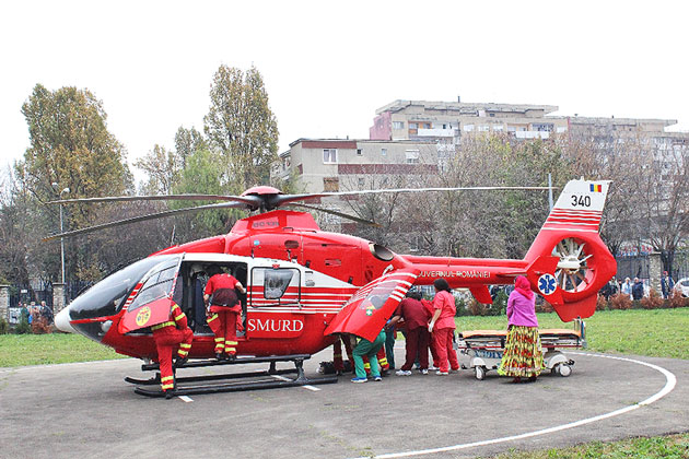 Copil, de TREI ANI, TĂIAT cu MOTOCULTORUL. Transportat URGENT cu elicopterul la CLUJ