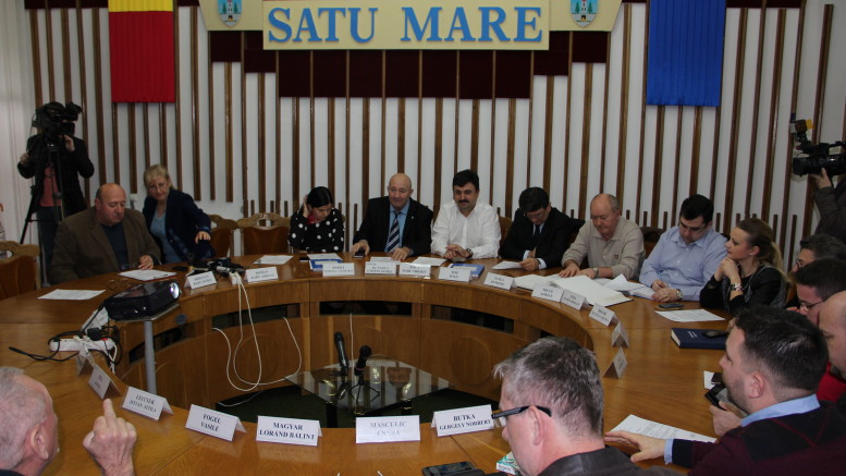 "Alianţa" UDMR, PNL şi ALDE au pus LACĂTUL pe Teatru! Interesele POLITICE sunt mai importante