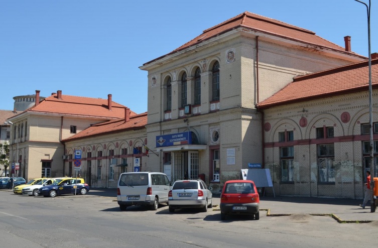 INTENȚIE. Cum s-ar putea reabilita gara din Satu Mare printr-un parteneriat public-privat