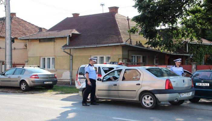 INCONȘTIENT! Cum circula un șofer, în plină zi, pe șoselele din municipiul Satu Mare