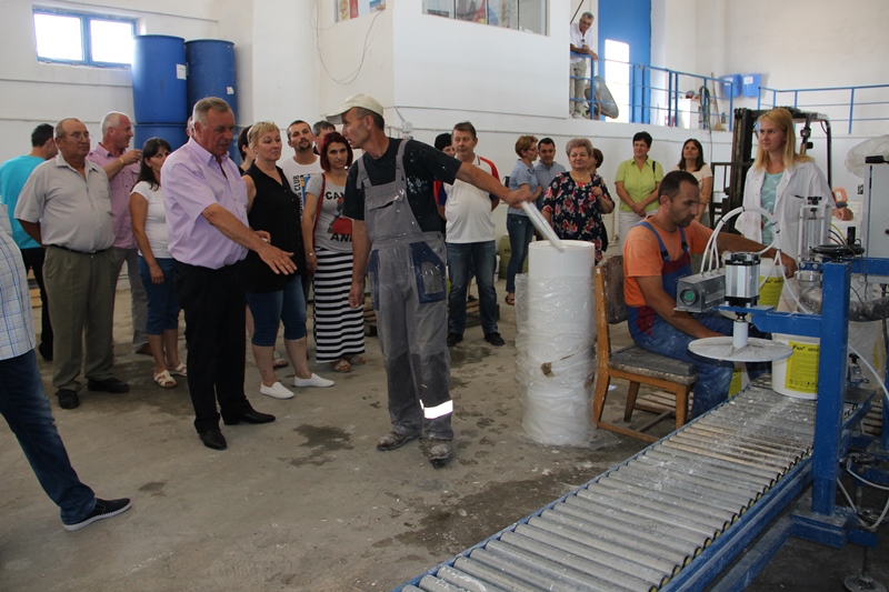 VIDEO. Povestea vopselelor 100% sătmărene, produse în județ. Acum, la reducere!