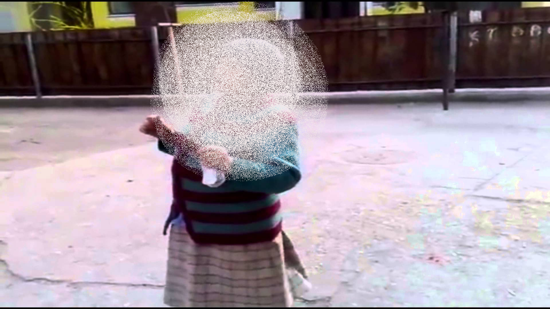 O femeie s-a ales cu dosar penal. Cu ce se ocupa în propria casă