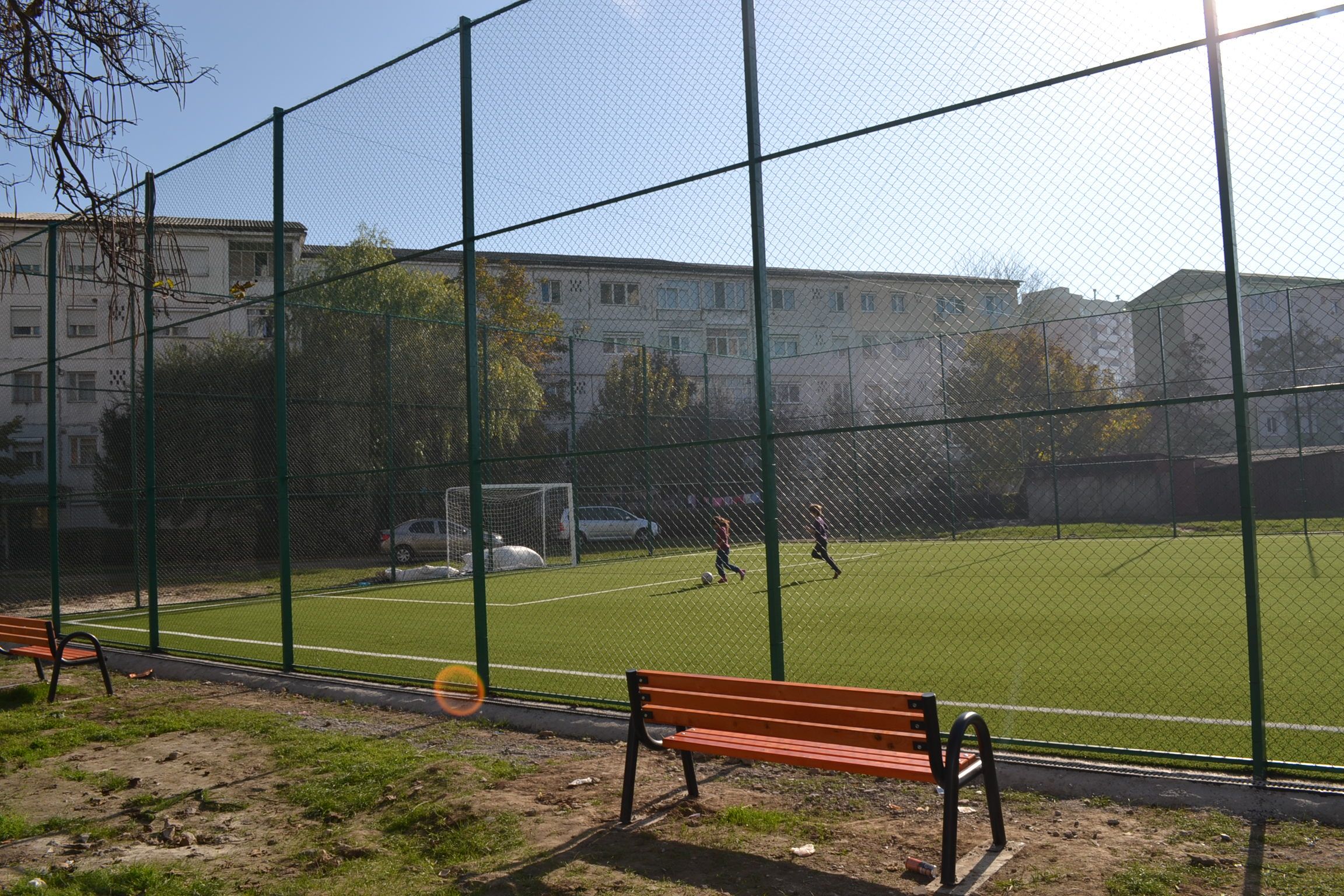 În sfârșit! Se DESCHID mai multe TERENURI SINTETICE de sport în municipiul Satu Mare (FOTOGALERIE)