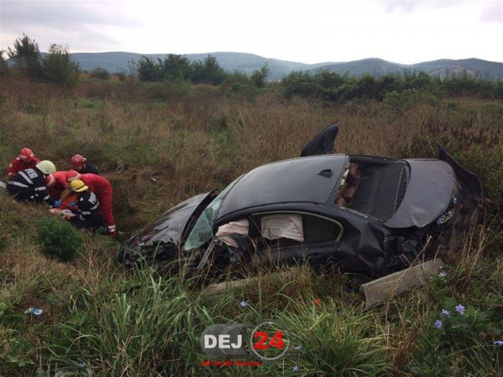 Accident în LANȚ pe DN 1F, între Carei și Tășnad. TREI mașini implicate