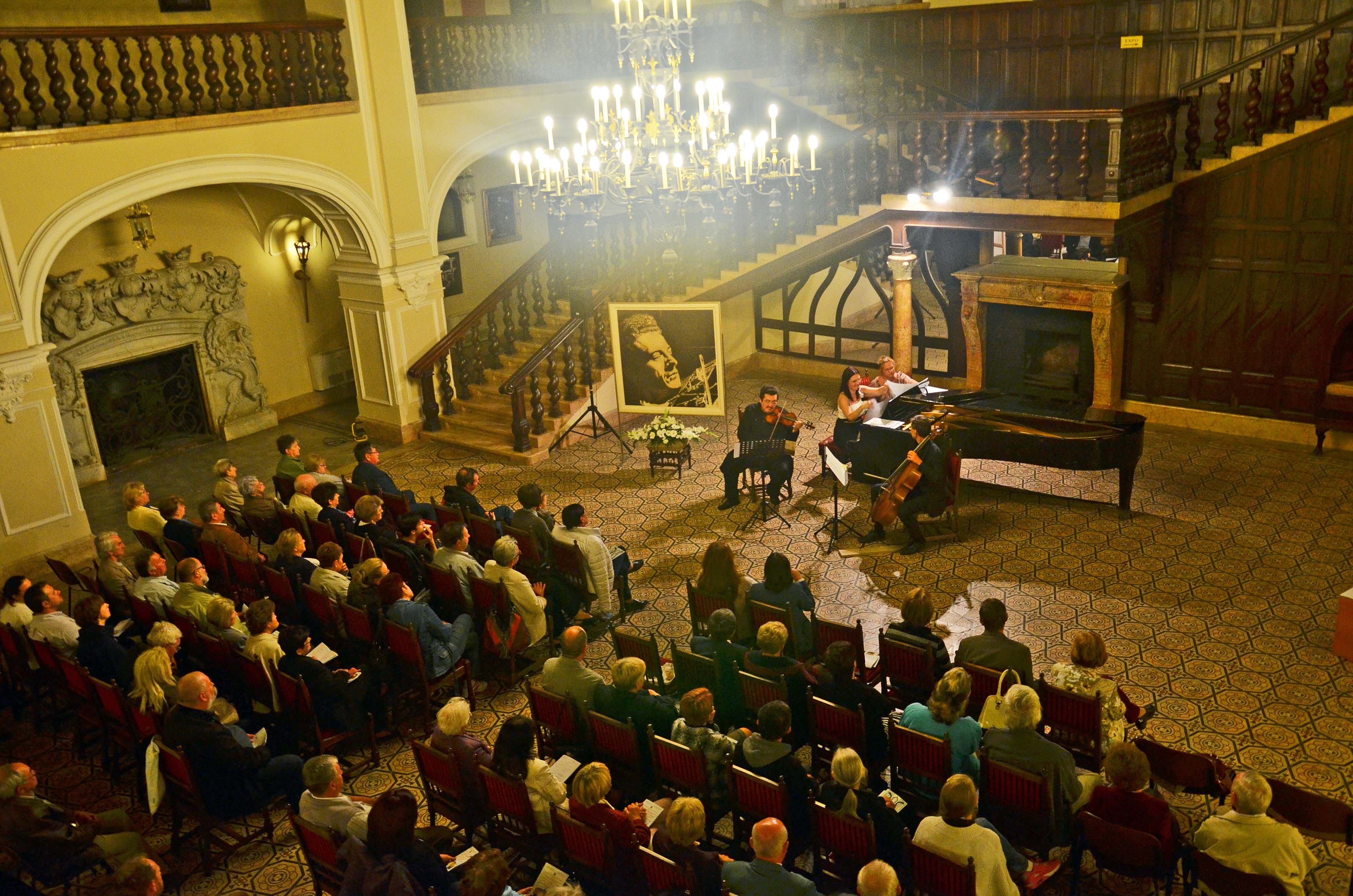 Concert extraordinar de Crăciun al Filarmonicii „Dinu Lipatti” la Carei