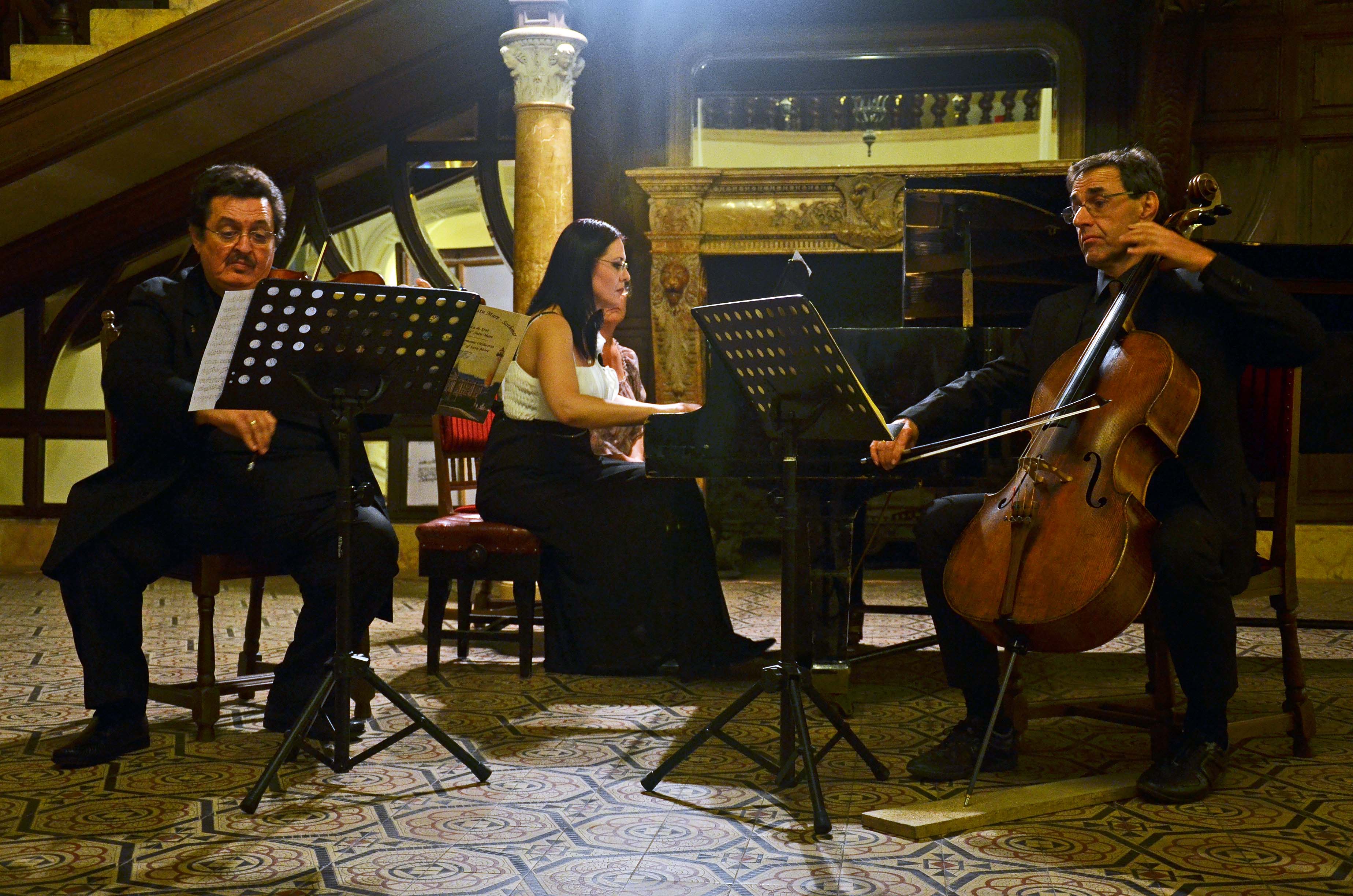 Melomanii pot cumpăra abonamentele Filarmonicii Dinu Lipatti până la sfârşitul lunii