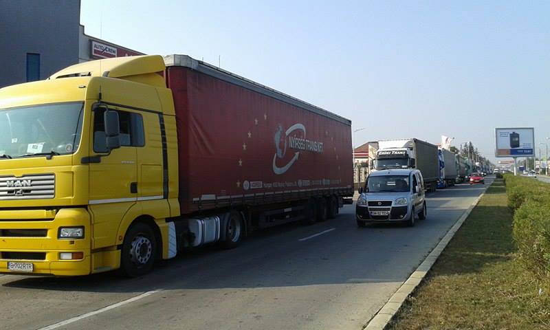 AZI, în Satu Mare! ZECI de TIR-iști protestează din nou.  Număr RECORD de participanți