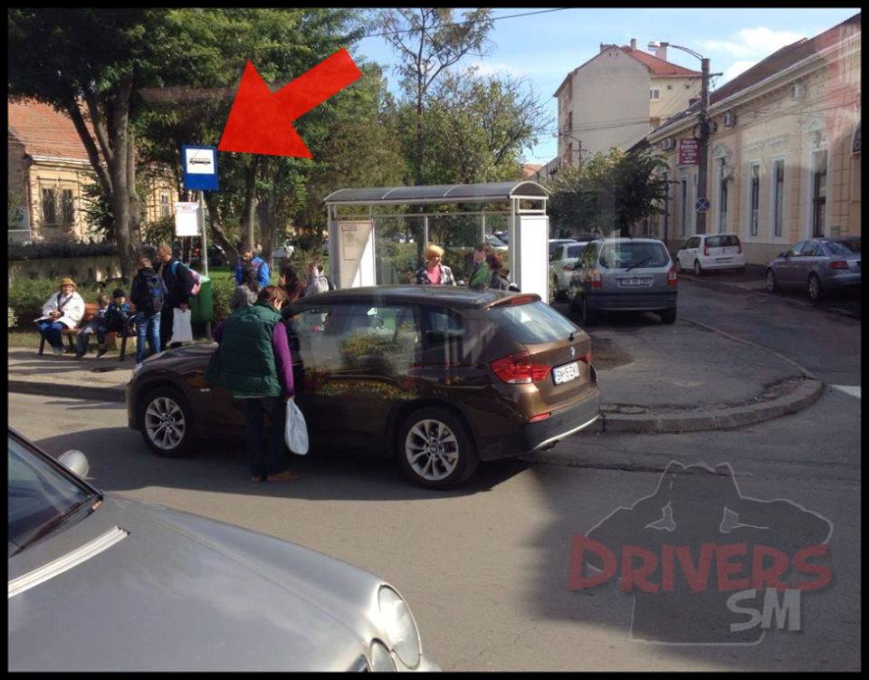 Șoferii de la Transurban se REVOLTĂ. Cer intervenția Poliției Locale Satu Mare (FOTOGALERIE)