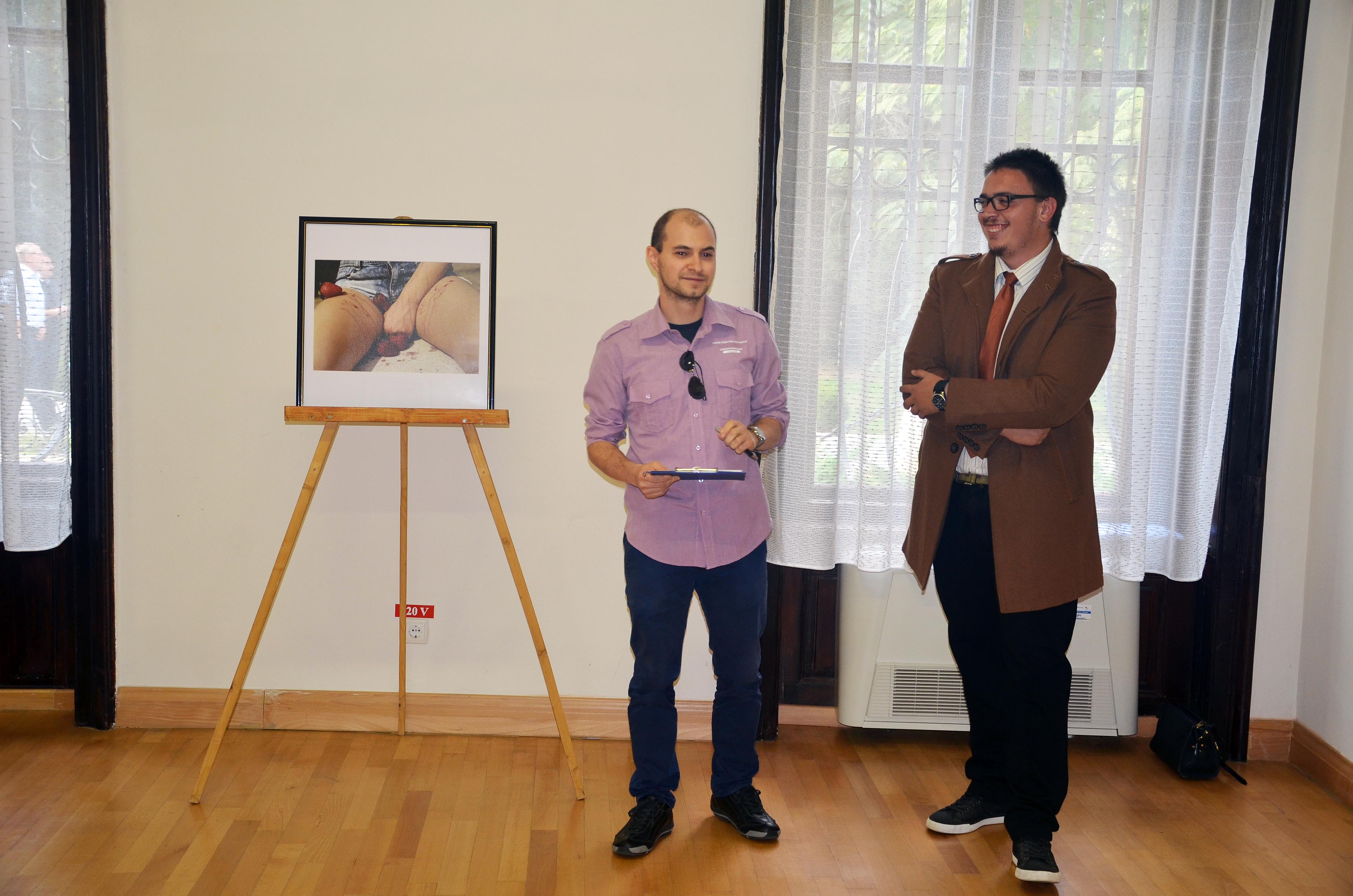 Expoziție fotografică inedită la Carei. Zeci de fotografii analog