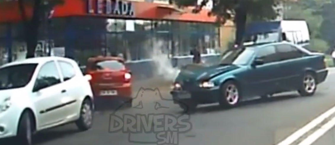 Primul accident rutier filmat LIVE în municipiul Satu Mare (VIDEO)