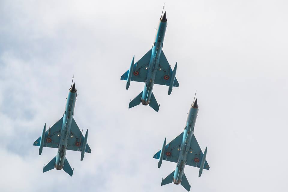 Lezuhant egy MIG-21 Lancer vadászrepülő, a pilóta katapultált