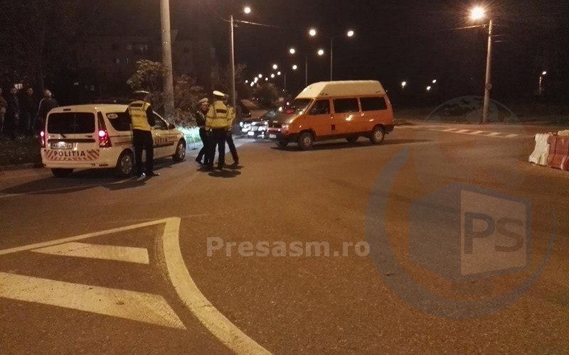 TAMPONARE pe strada Păuleștiului. Un șofer a REFUZAT etilotestul (FOTOGALERIE)