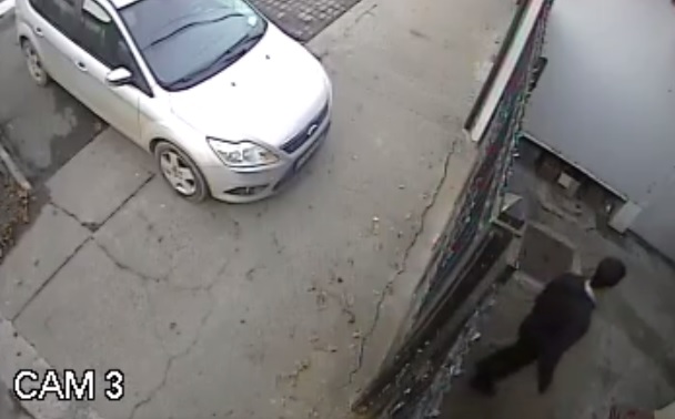 FENOMENAL! Tupeu DEMENȚIAL al unui hoț minor în municipiul Satu Mare (VIDEO)