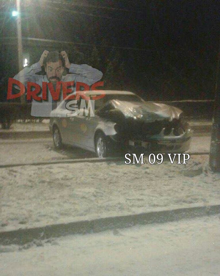 Accident în municipiul Satu Mare! Un TAXIMETRU s-a făcut praf (FOTO)