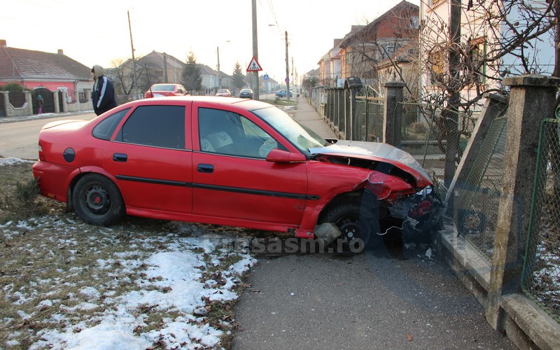 Accident în LANȚ în Satu Mare! Un șofer BEAT MORT a DISTRUS trei mașini (FOTOGALERIE)