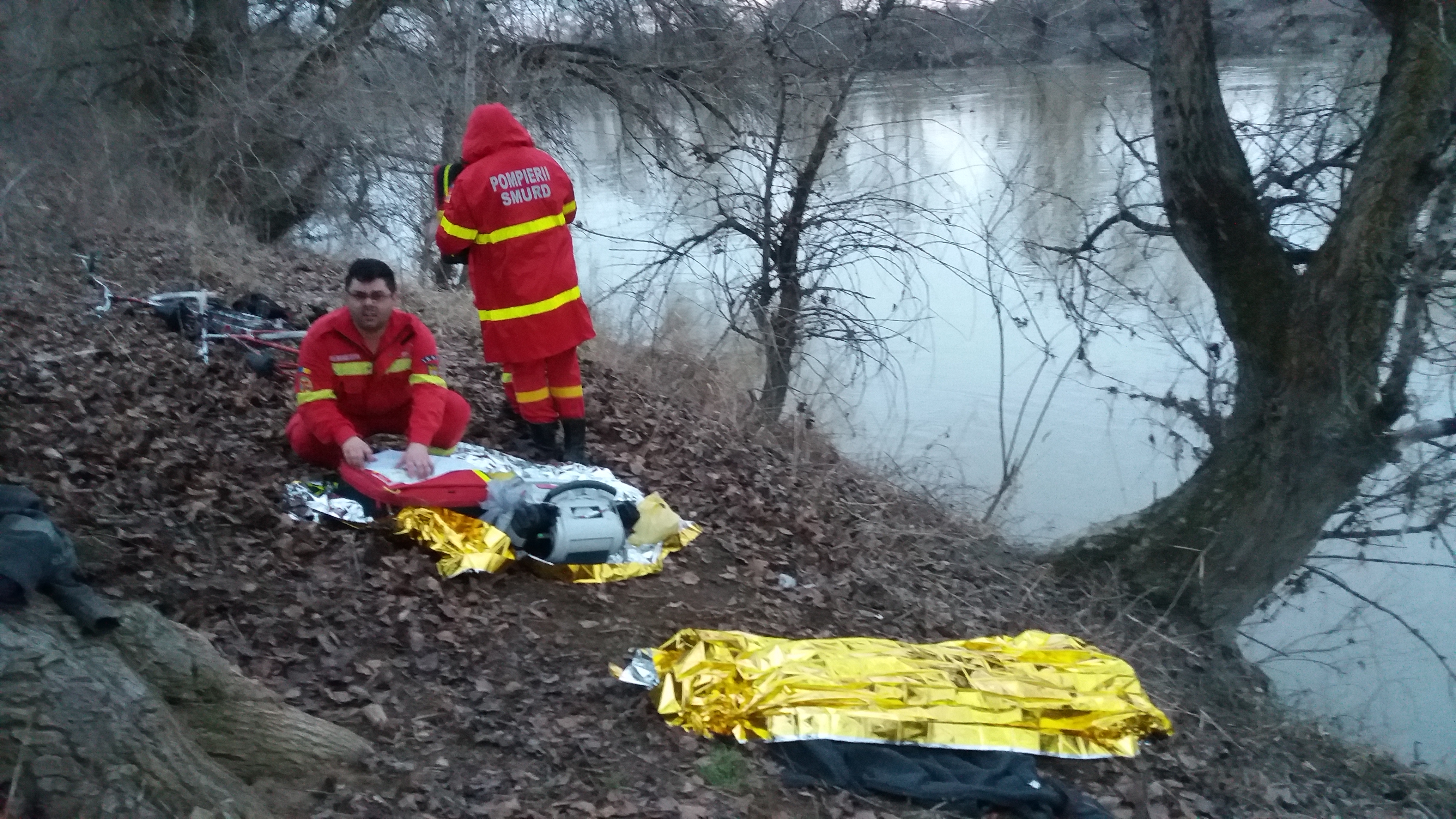 TRAGEDIE. O fetiță (9 ani) s-a înecat în județul Satu Mare. Sub privirile altor minori