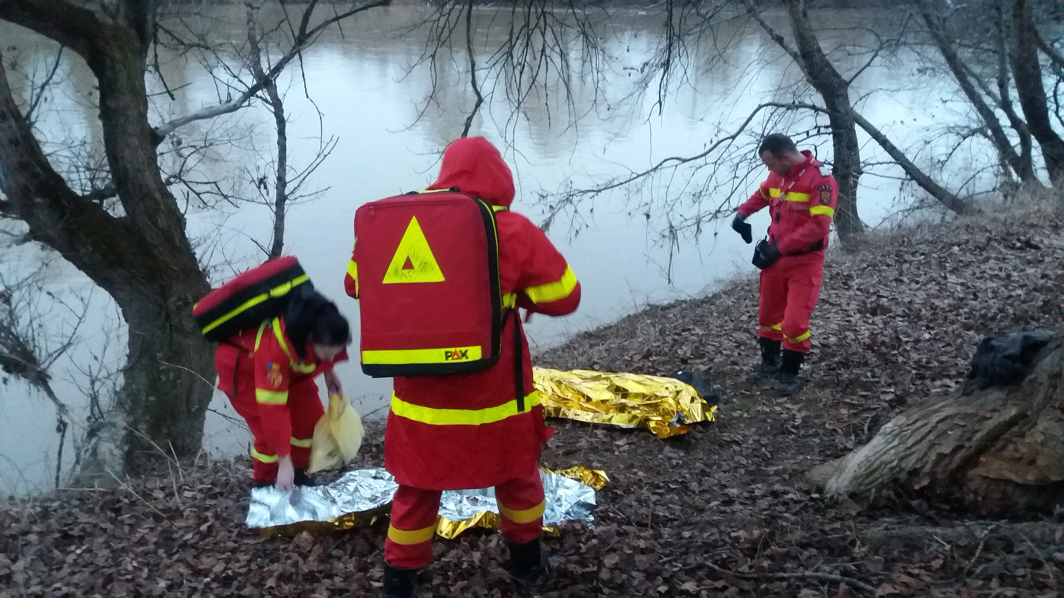 Ciobanul erou. A sărit în ajutorul fetiței găsite înecate. A încercat să o resusciteze