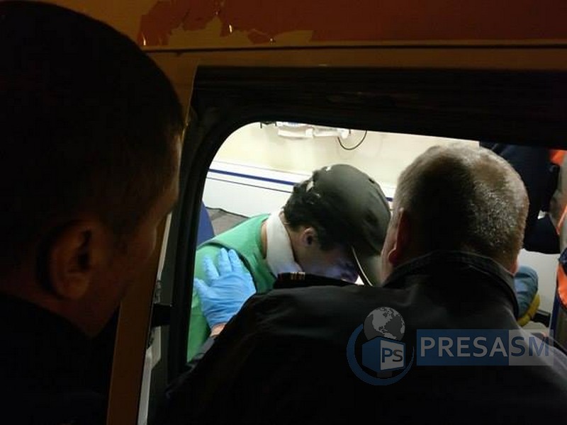 FOTO&VIDEO. Un tânăr și-a tăiat gâtul pe Podul CFR. A vrut să se arunce în Someș