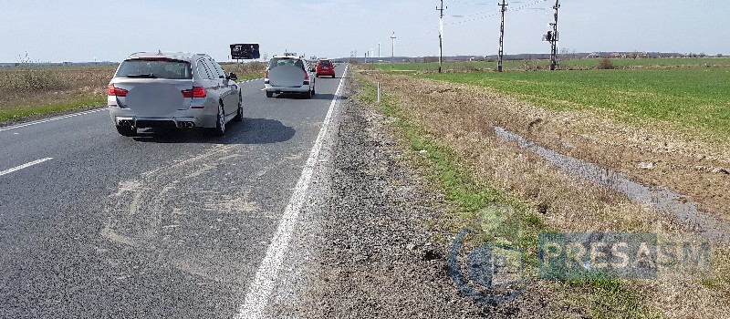 FOTO&VIDEO. Accident lângă Aeroport. Un șofer a ajuns cu mașina în șanț, evitând un TIR