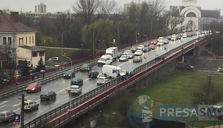 Restricții de circulație pe Podul Golescu și centrul municipiului Satu Mare. Folosiți alte rute