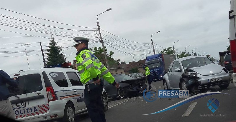 FOTO&VIDEO. Accident rutier pe Drumul Careiului. O femeie a ajuns la Urgențe