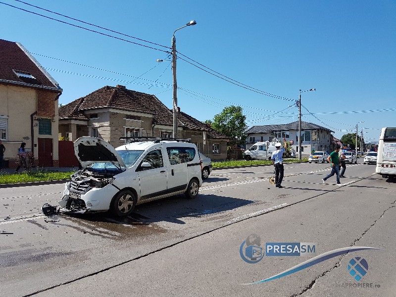 FOTO&VIDEO. Un șofer beat mort a provocat un accident în municipiul Satu Mare