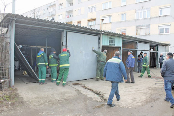 FOTODOCUMENT. Garajele ilegale ocupă hectare întregi în municipiul Satu Mare