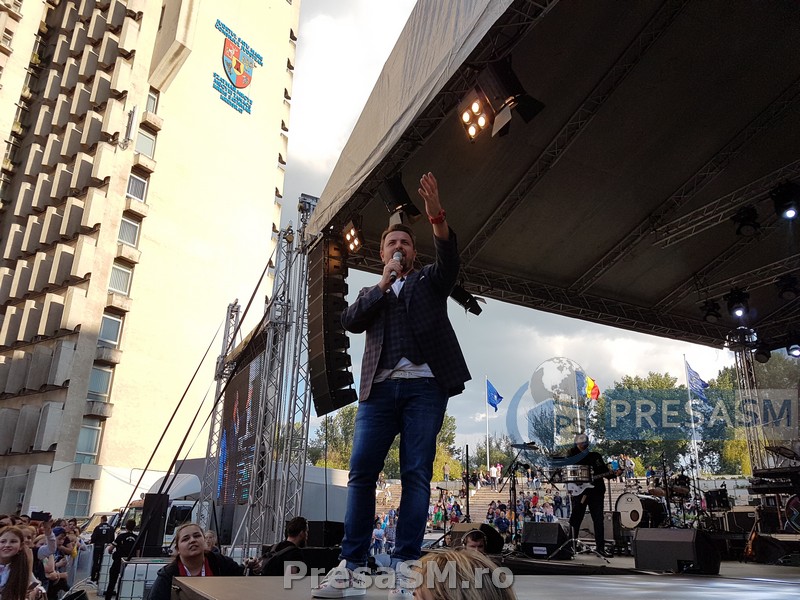 Primăvara se începe cu voie bună! SamStudia vă invită la un concert de Mărțișor cu Horia Brenciu & HB Orchestra