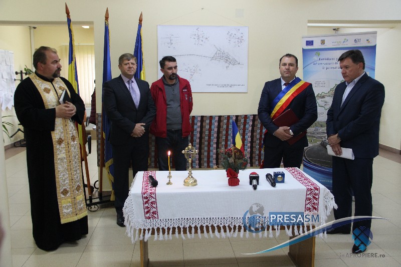 Primarul care a avut curajul să pună o firmă uriașă să refacă lucrările de trei ori