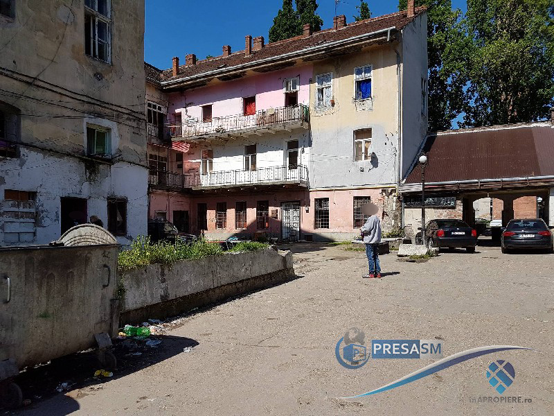 FOTO. REVOLTĂTOR! Droguri, târfe și elevi bătuți în centrul Sătmarului! Interlopii de pe Horea fac legea