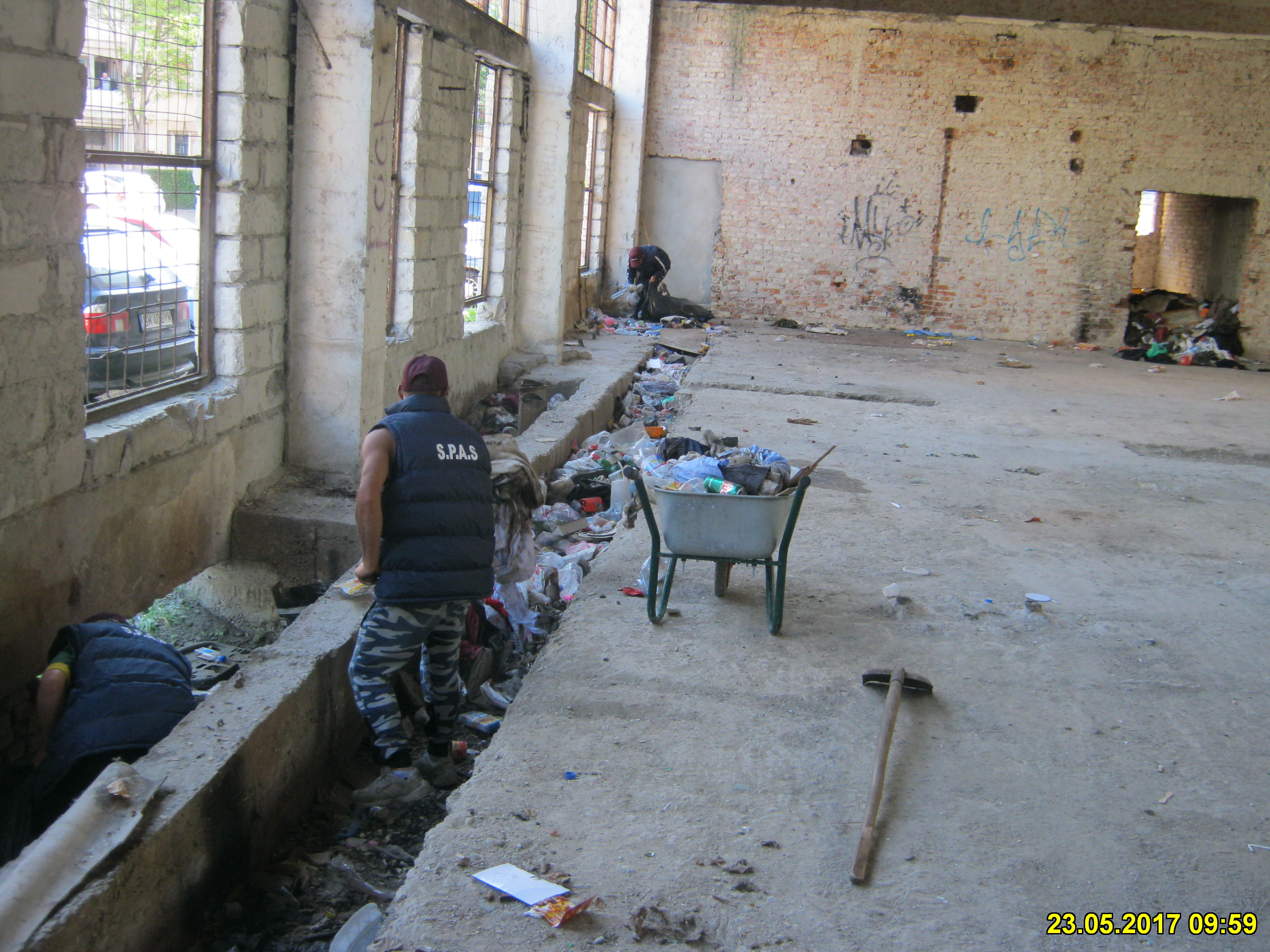 FOTO. Toți asistații social, scoși la muncă în Satu Mare. Adio, pomană pentru voturi!