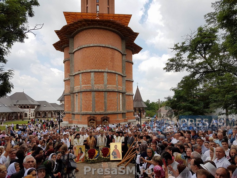 Drumul spre cea mai mare mănăstire ortodoxă, o rușine! Un consilier cere măsuri urgente