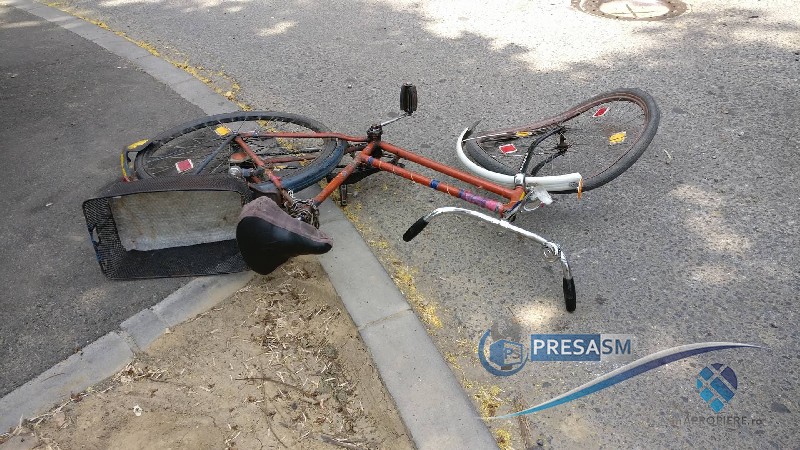 Biciclist rănit în județul Satu Mare. Polițiștii sătmăreni explică cum s-a petrecut evenimentul rutier