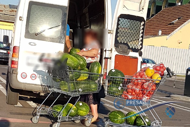 DOVADĂ FOTO! Cum se alimentează ”mafioții” din piețe. Autoritățile, complici?!