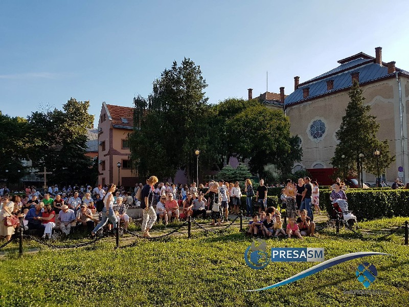 FOTO&VIDEO. Atmosferă impresionantă în centrul Sătmarului. Mii de persoane la Samfest Jazz