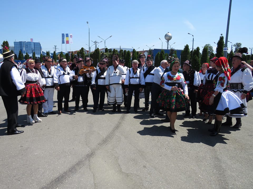 FOTOGALERIE. Mega petrecere la Unicarm - 20 de ani. Artiști consacrați și multă distracție