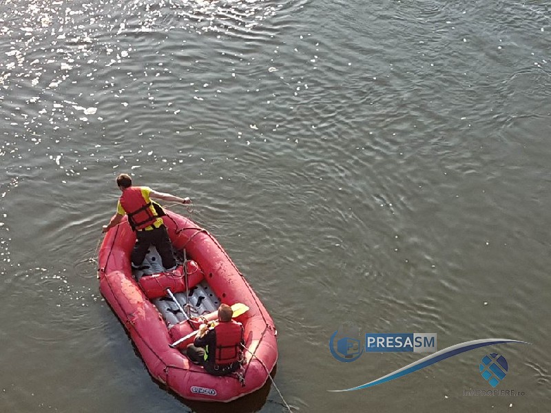Dramă pe Someș. Un adolescent s-a înecat în timp ce se afla la scăldat FOTO - VIDEO