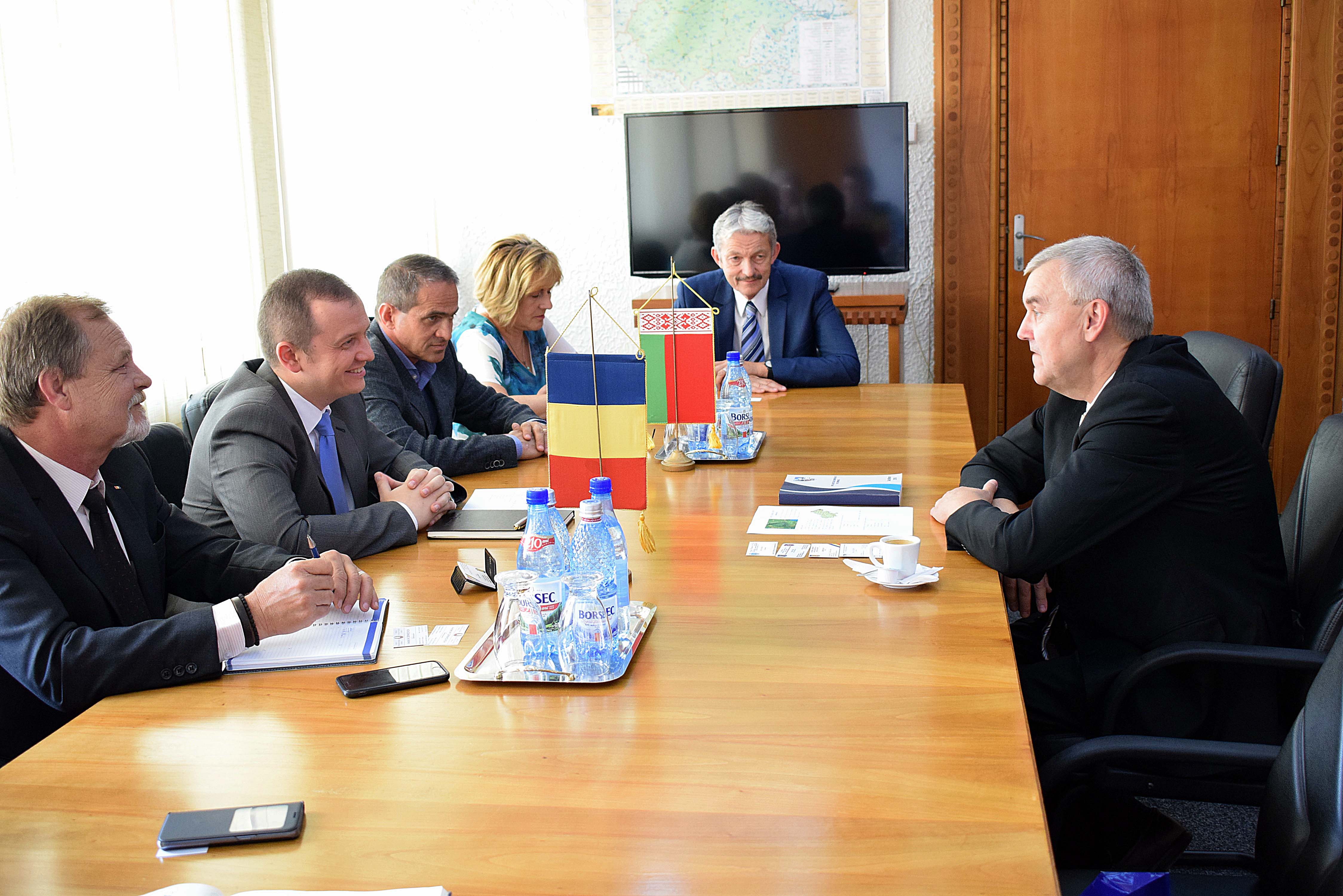 Prefectura Satu Mare susține că nu arde gazul de pomană. Reacția instituției