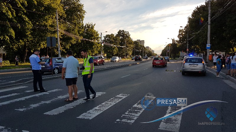 FOTO&VIDEO. Accident în Satu Mare. Tânără accidentată grav pe trecerea de pietoni