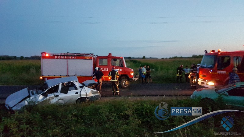 FOTOGALERIE. Accident în lanț, cu trei victime. Trenul Satu Mare - Baia Mare, oprit